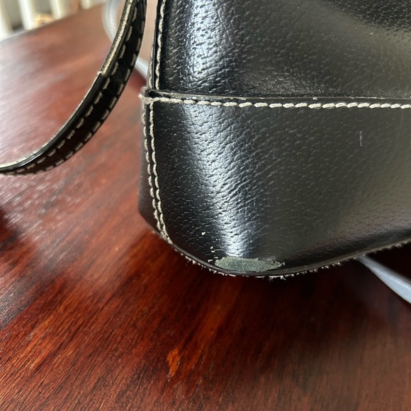 Kate spade black leather crossbody purse with pink lining. - Picture 9 of 10